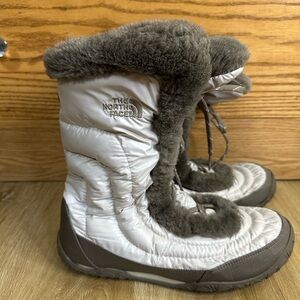 The North Face Insulated Boots Quilted Goose Down Faux Fur Lace Up Size 8.5